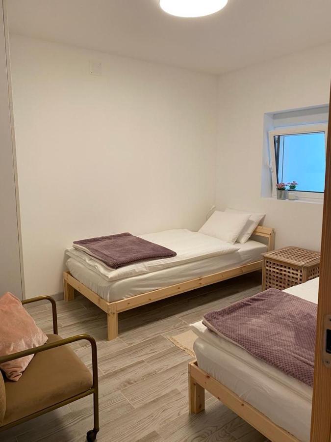 Guest House Altonivel فيانا دو كاستيلو المظهر الخارجي الصورة
